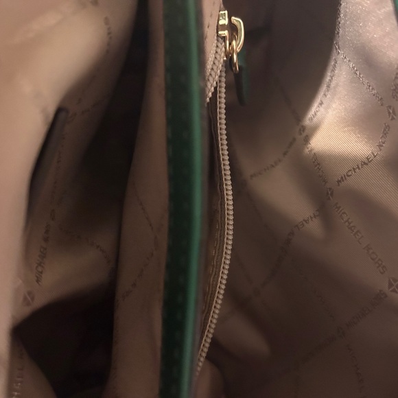 Michael Kors Green Studded Women's Bag - Picture 9 of 12